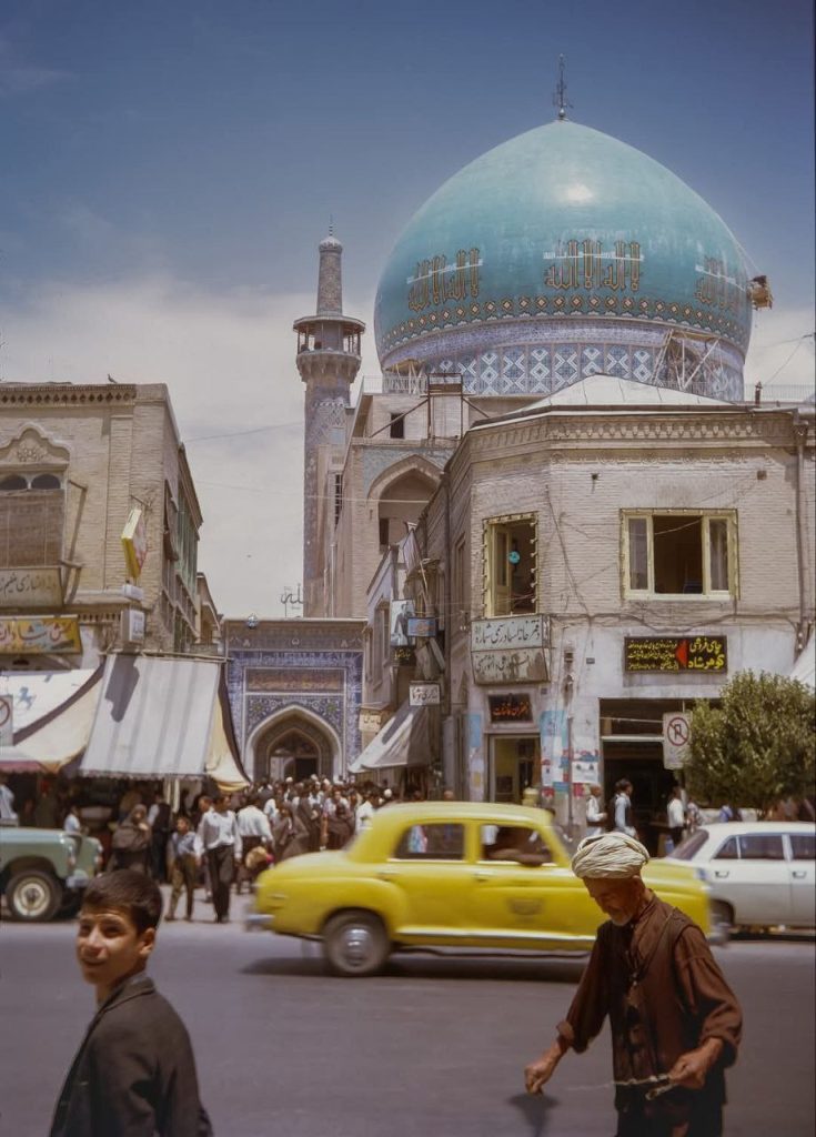 مسجد گوهر شاد ۱۳۴۹ - پایگاه اطلاع رسانی آژنگ